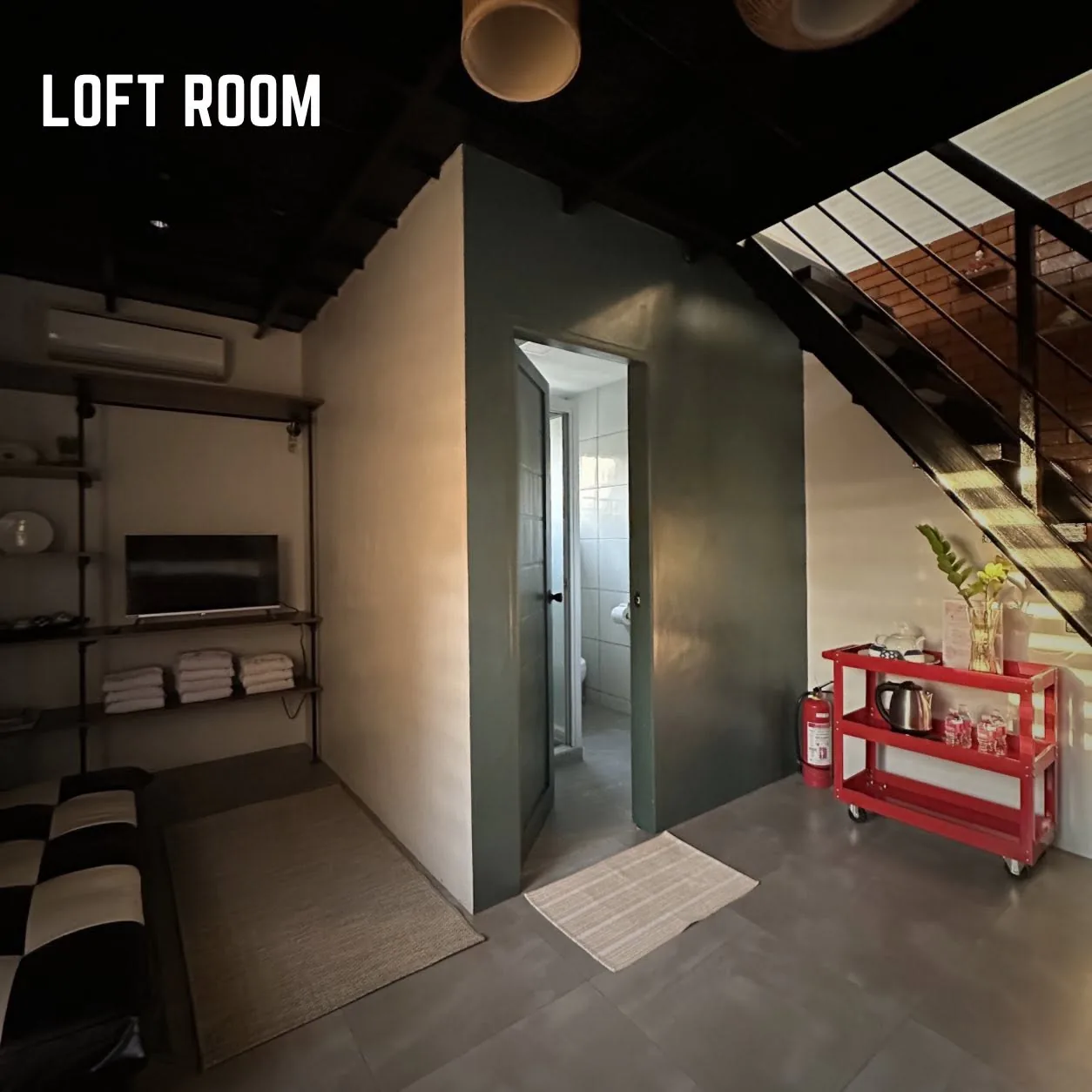 Comfortable private guest room at Nokori, view 12